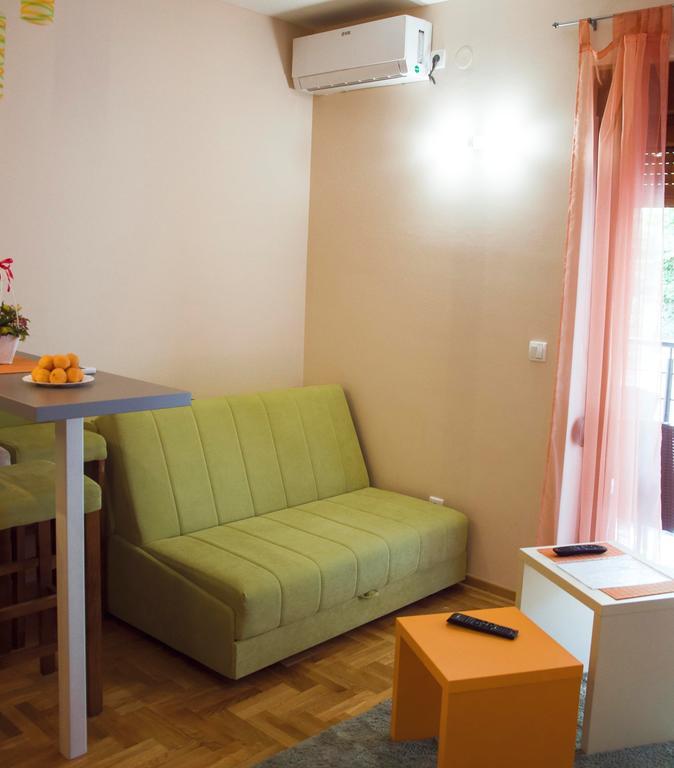 Apartman Lena Appartement Vrnjačka Banja Kamer foto